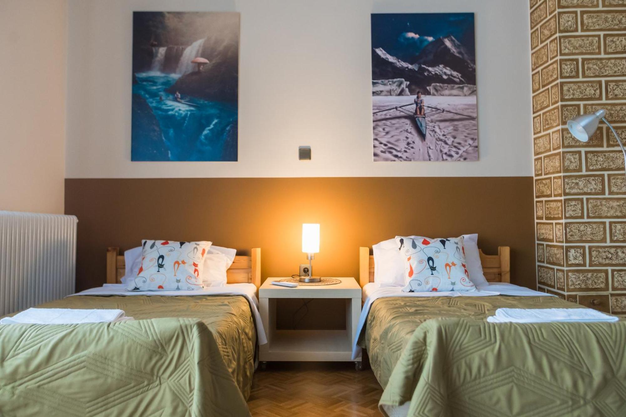 Corner House Apartment Kastoria Bagian luar foto
